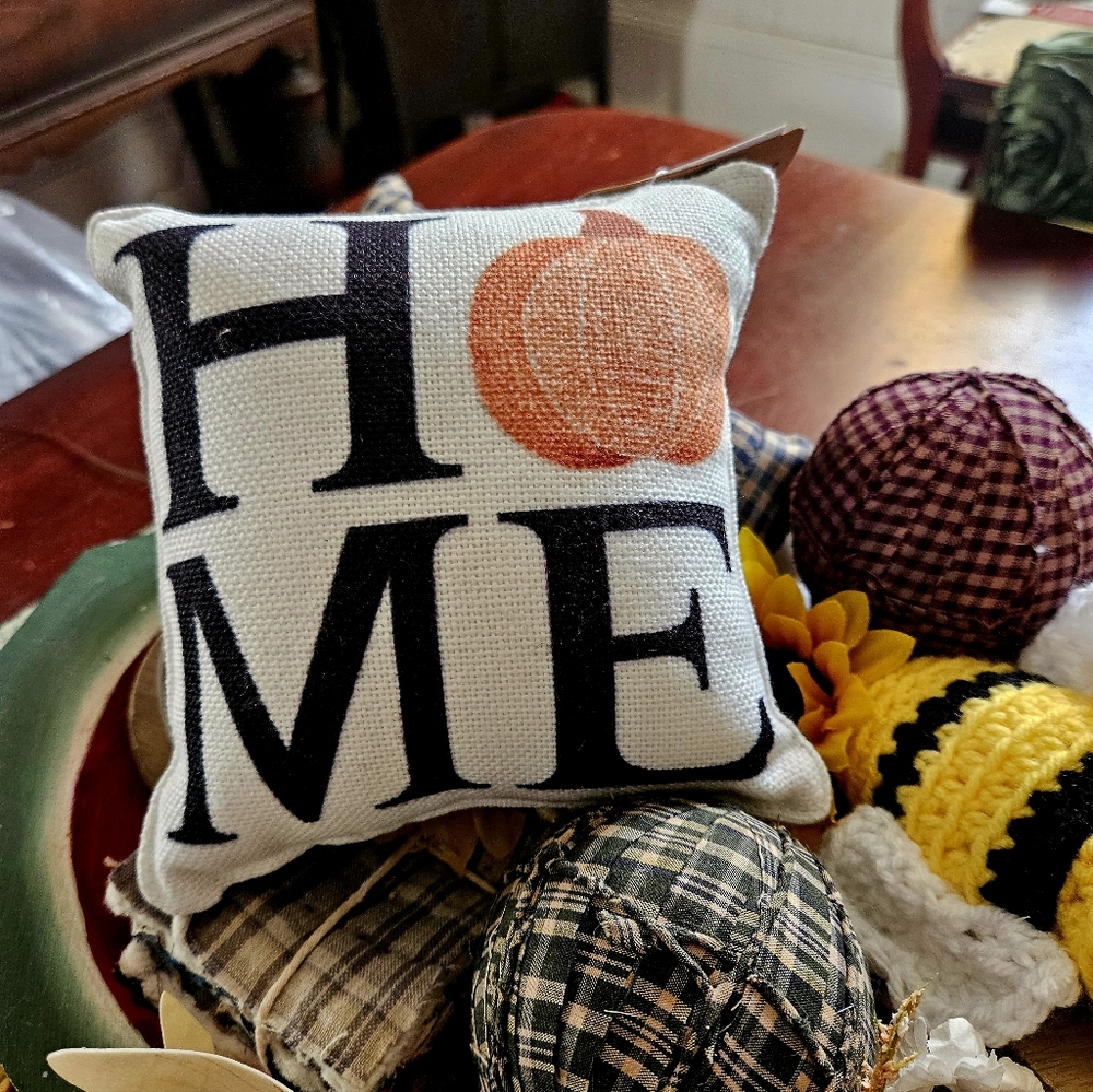 Primitive Country fall bowl filler